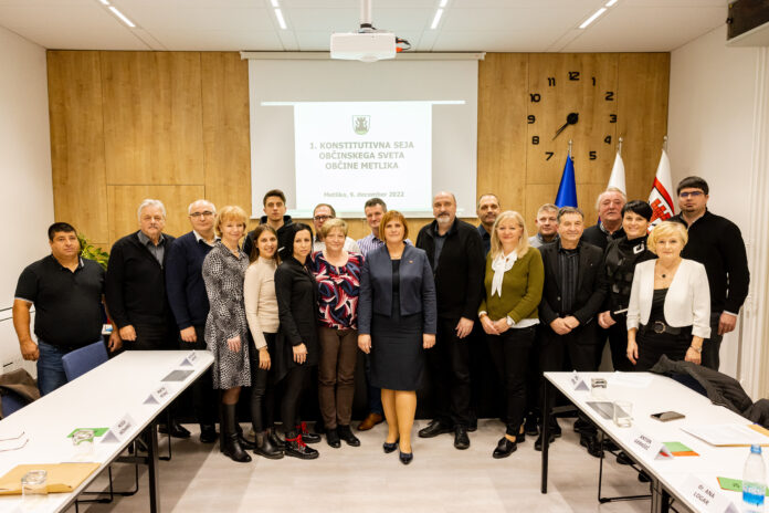 Metlika obc svet